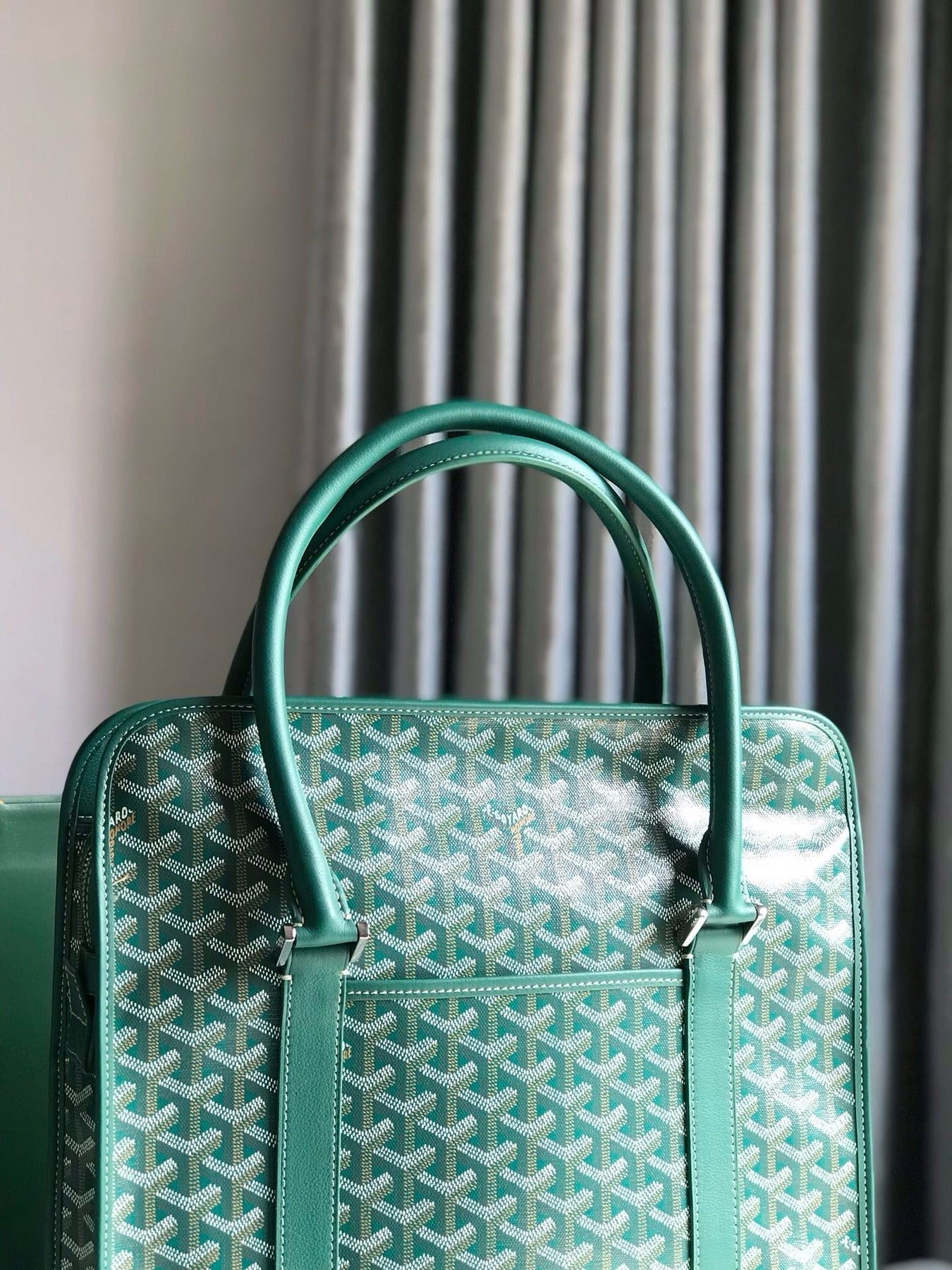 GOY Bourgogne 35x39x11cm