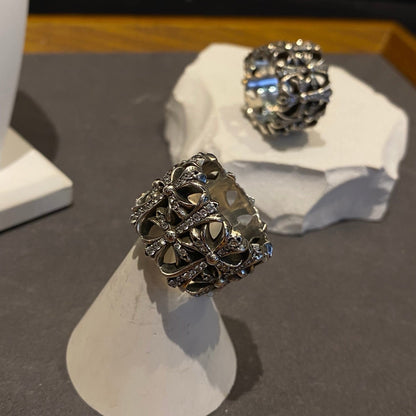 CHs Ring