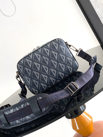 CD Diamond Messager Bag
