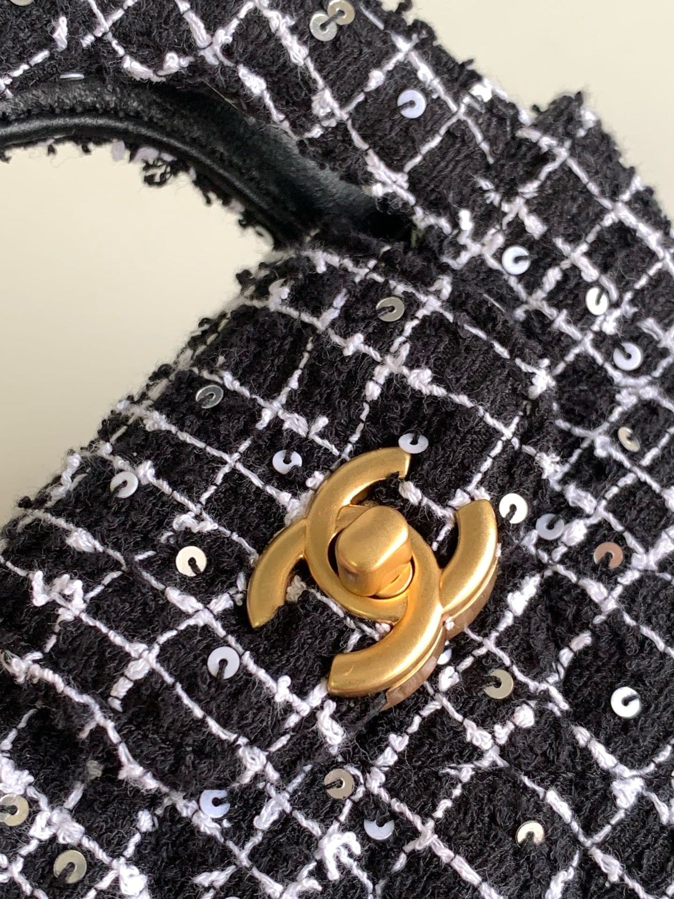 CHA 24P Mini Kelly Bag