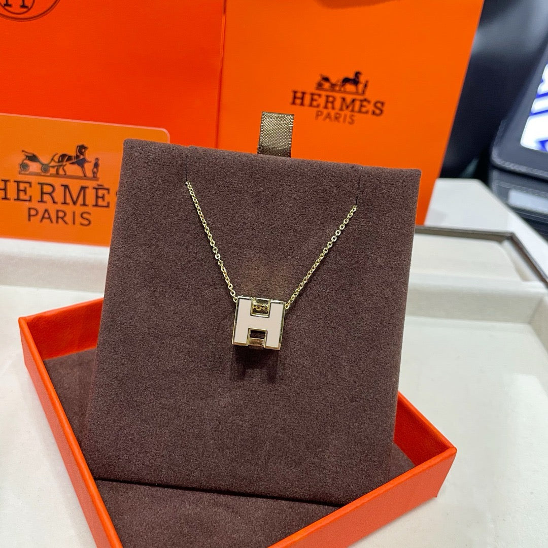 HERM Necklace