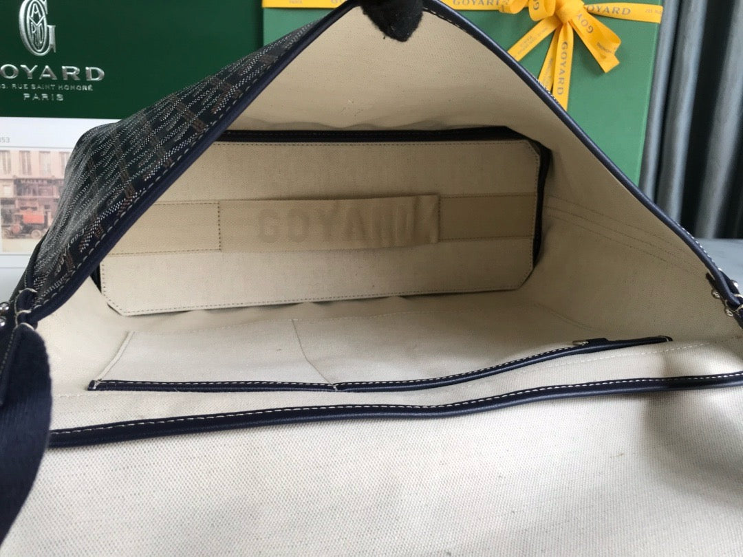 GOY Messenger Bag 35x26x7.5cm