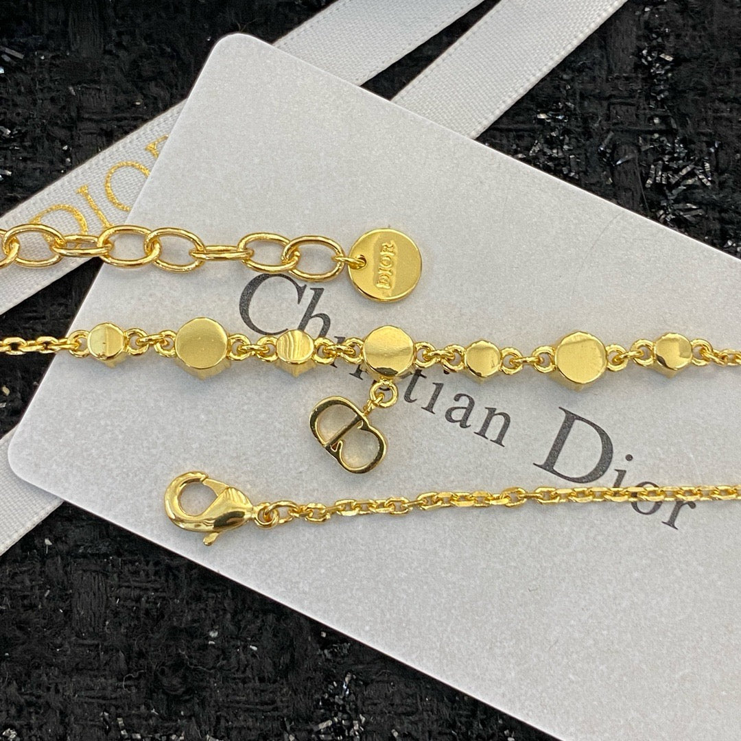 DIO Necklace