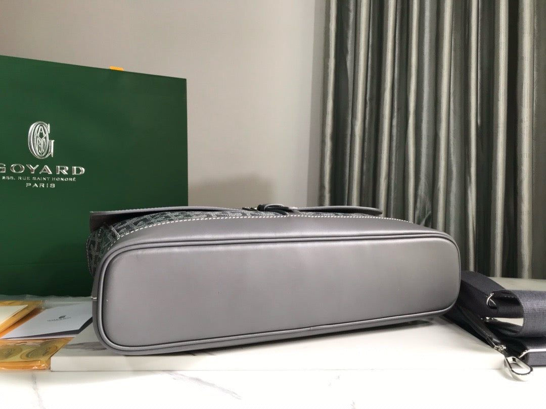 GOY Messenger Bag 38x26x8cm