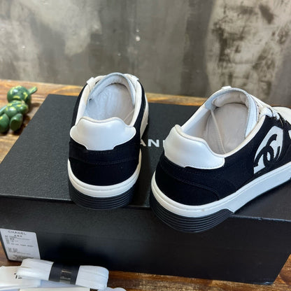 CHA Sneakers