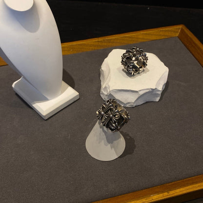 CHs Ring