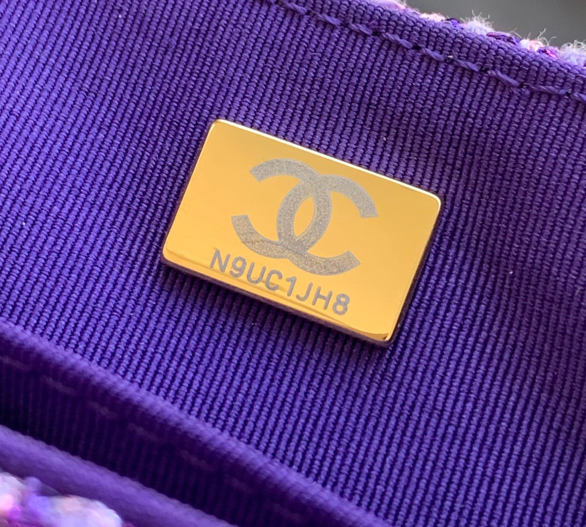 CHA 24C Coco Carry Me Handbag