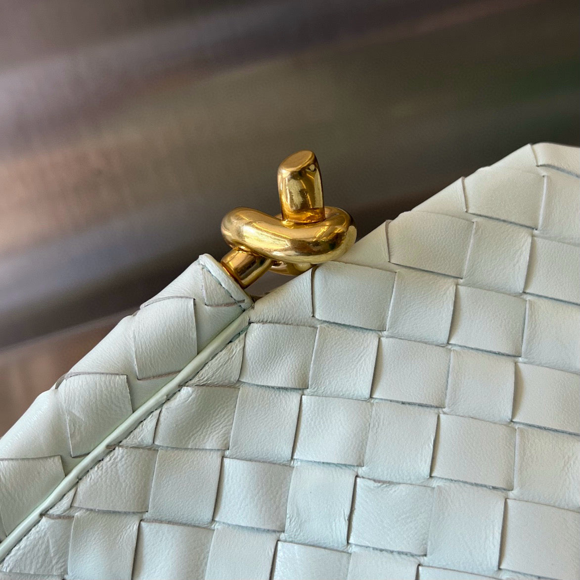 BV SOLSTICE BAG 30*26*2