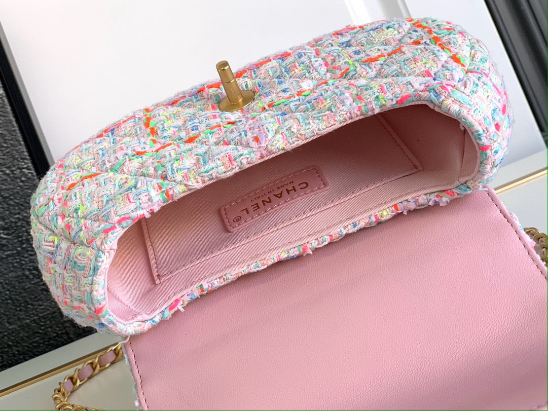 CHA 24C Coco Carry Me Handbag