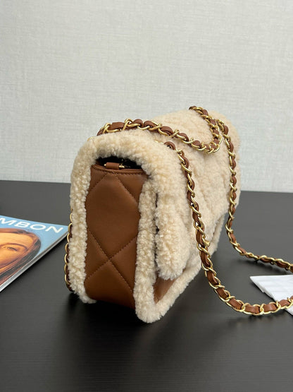 CC 24K TEDDY WOOL BAG LAMBSKIN IN BROWN