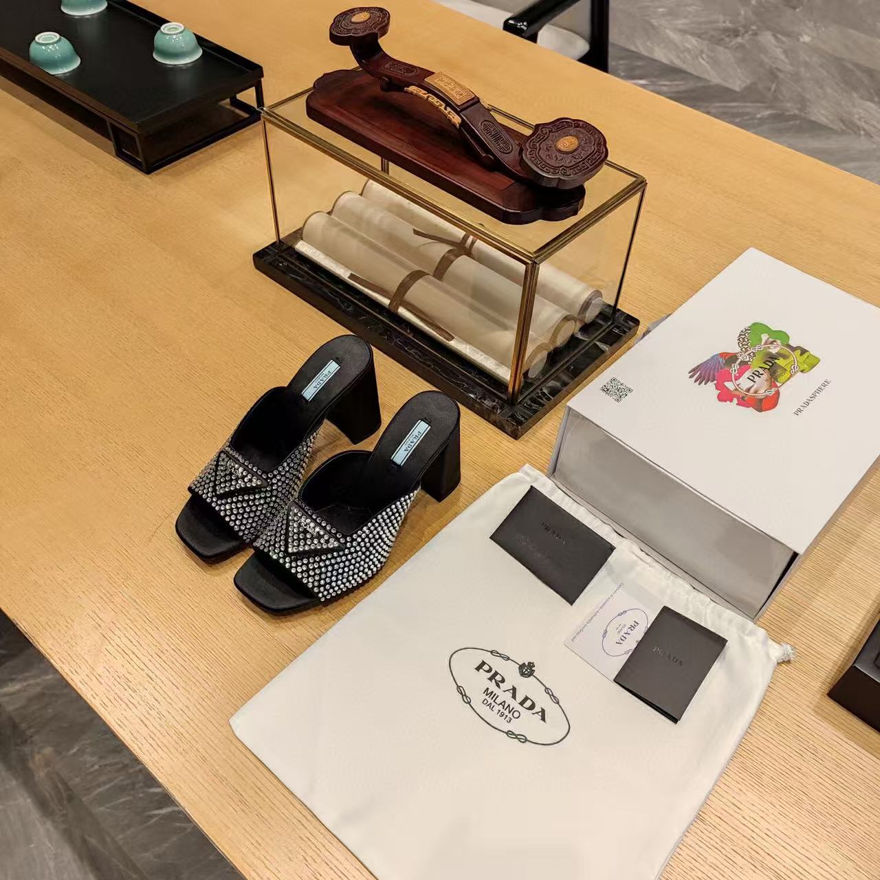 PRA EMBELLISHED SATIN SANLDALS IN BLACK