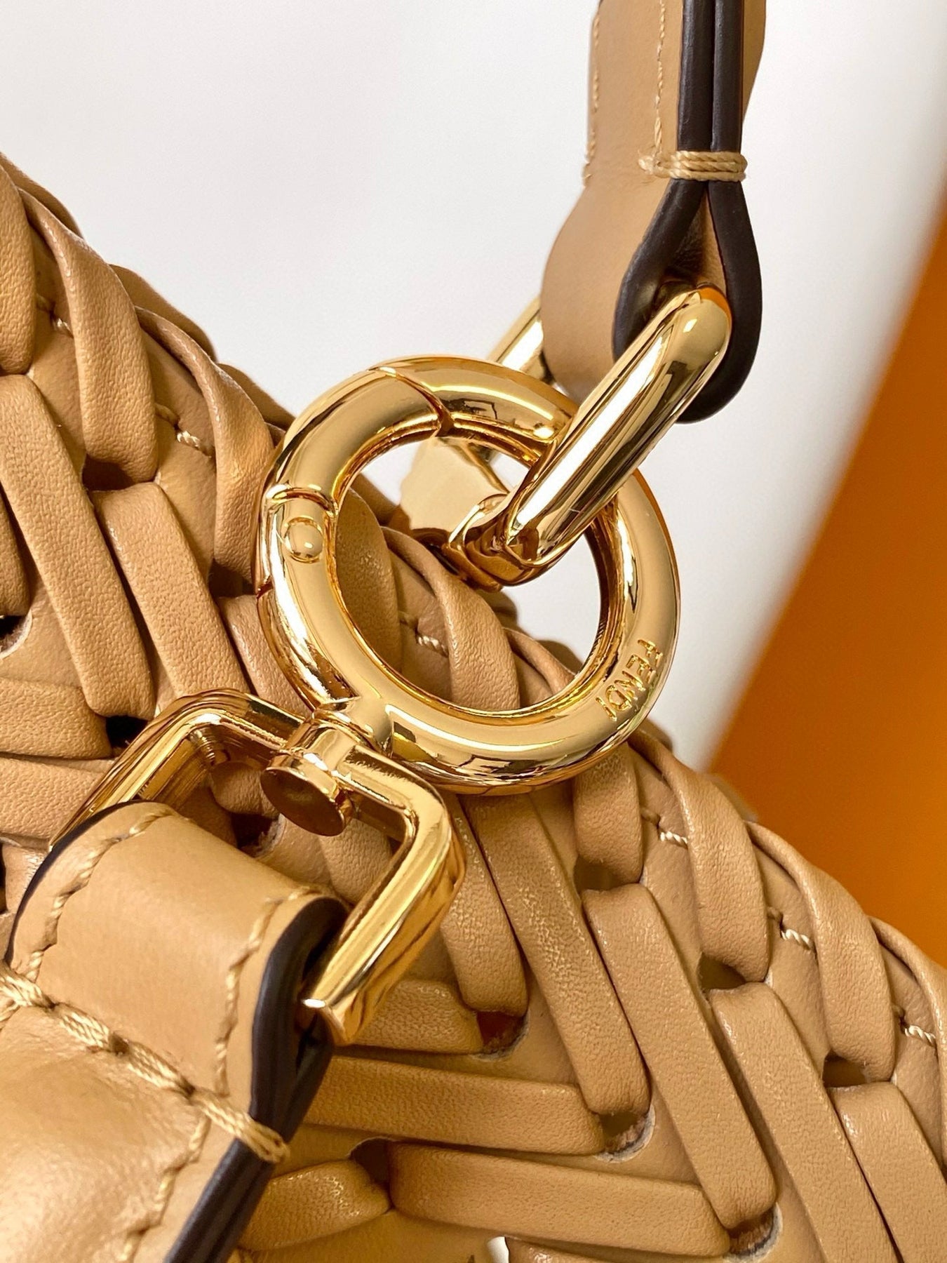 Peekaboo ICONIC ISeeU 27 Bag lambskin gold hardware