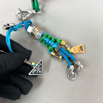 POP STRINGS METAL BAG CHARM