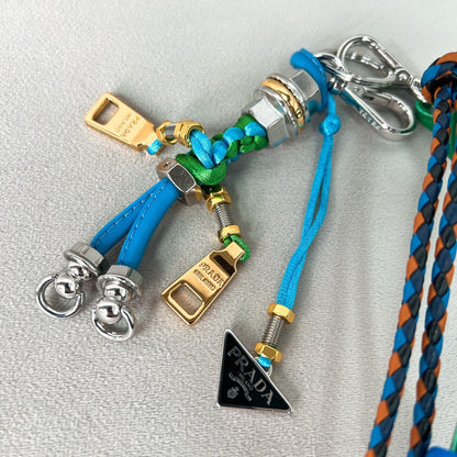 POP STRINGS METAL BAG CHARM