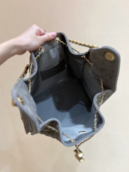 CC 25 HANDBAG IN GRAY 40 SUEDE CALFSKIN GOLD HARDWARE