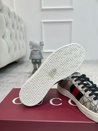 ACE TRAINER CANVAS IN WEB BEIGE
