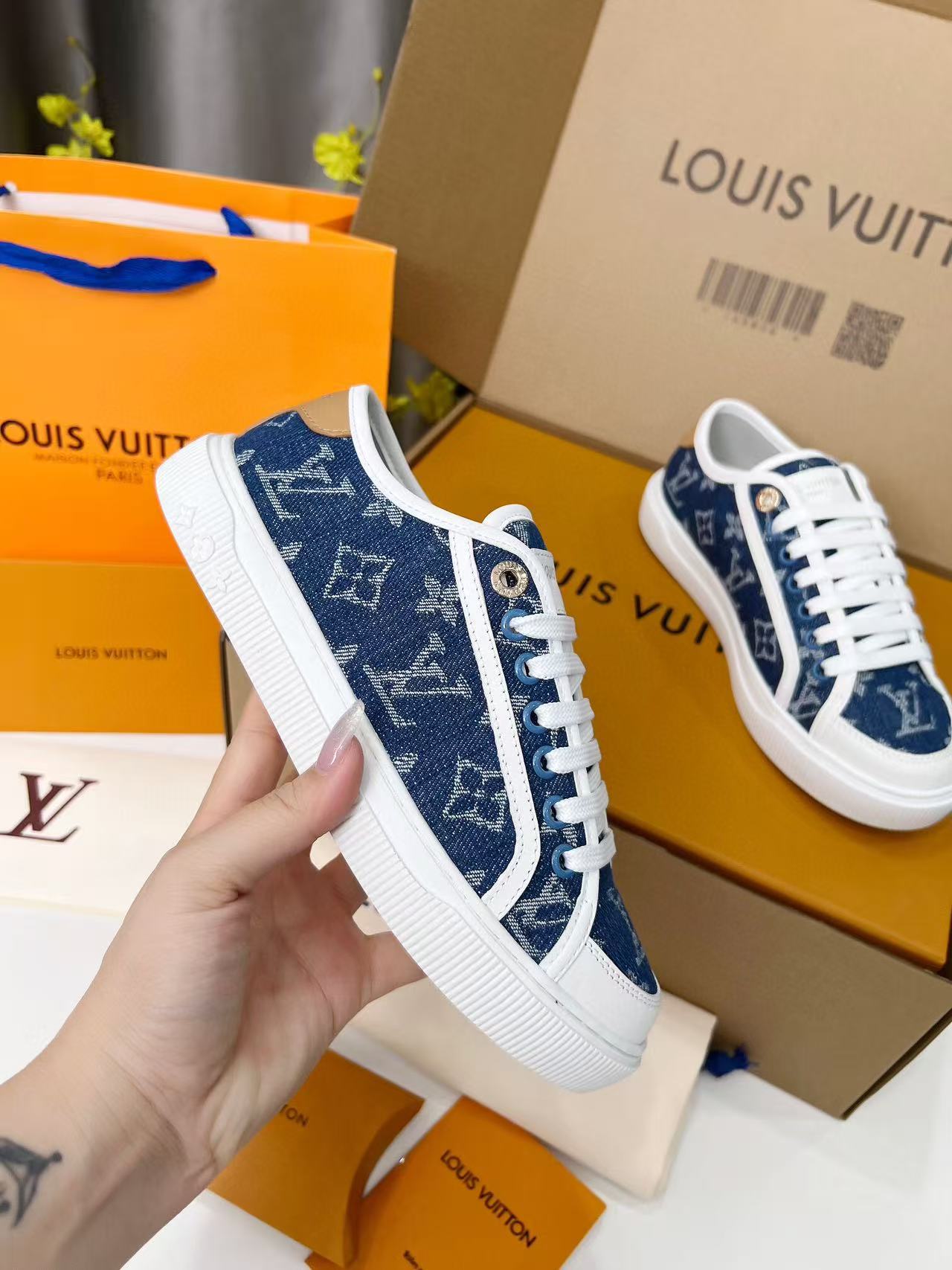 LV LAGOON SNEAKER IN DENIM BLUE MONOGRAM