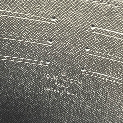 POCHETTE VOYAGE MM 26 MONOGRAM BLACK CALFSKIN