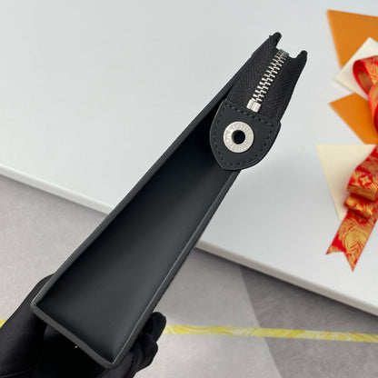 POCHETTE VOYAGE N41696 MM 26 MONOGRAM BLACK CALFSKIN