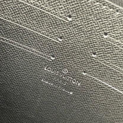 POCHETTE VOYAGE N41696 MM 26 MONOGRAM BLACK CALFSKIN