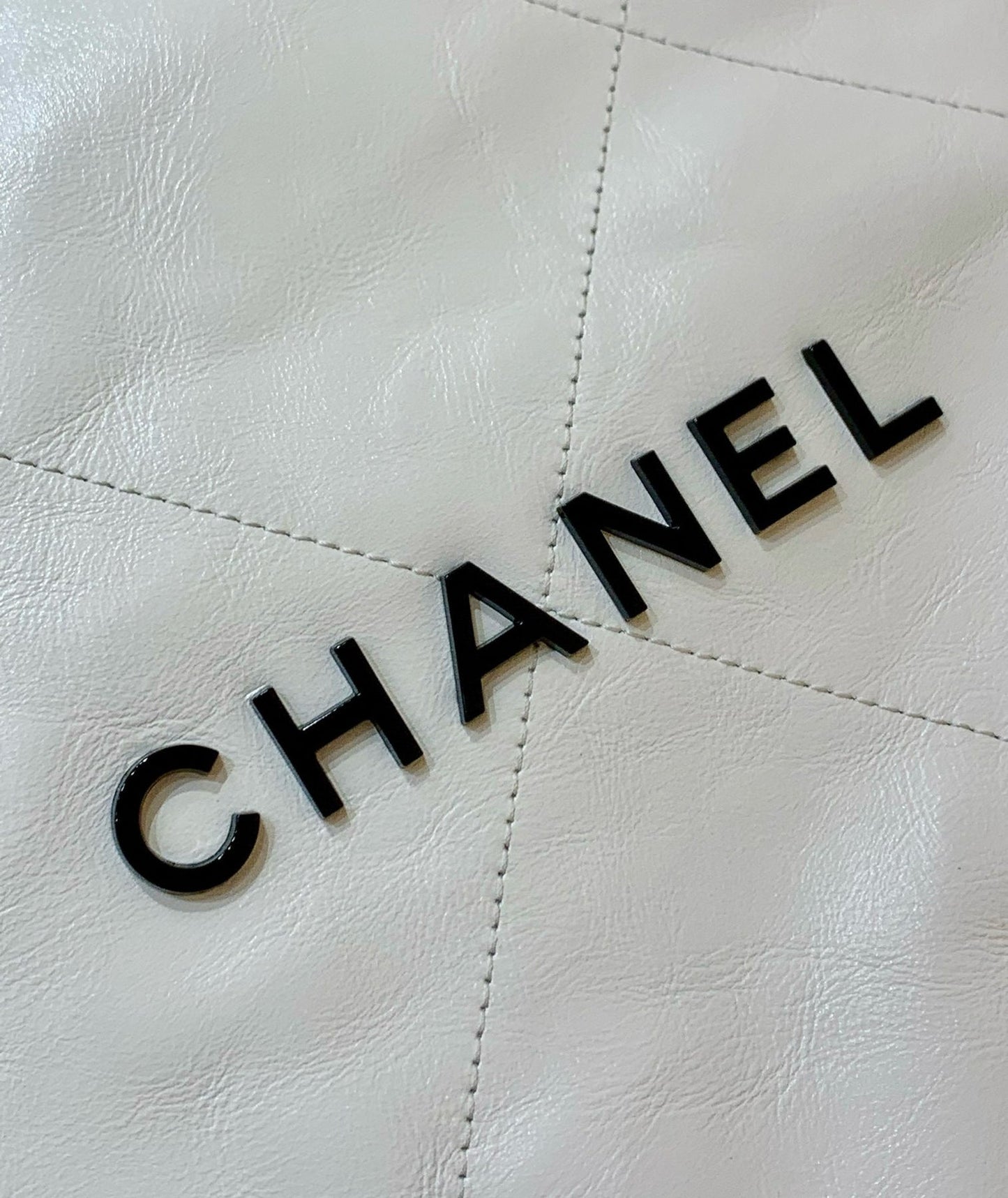 CC HOBO BAG 37 WHITE CC BLACK LAMBSKIN GOLD HARDWARE