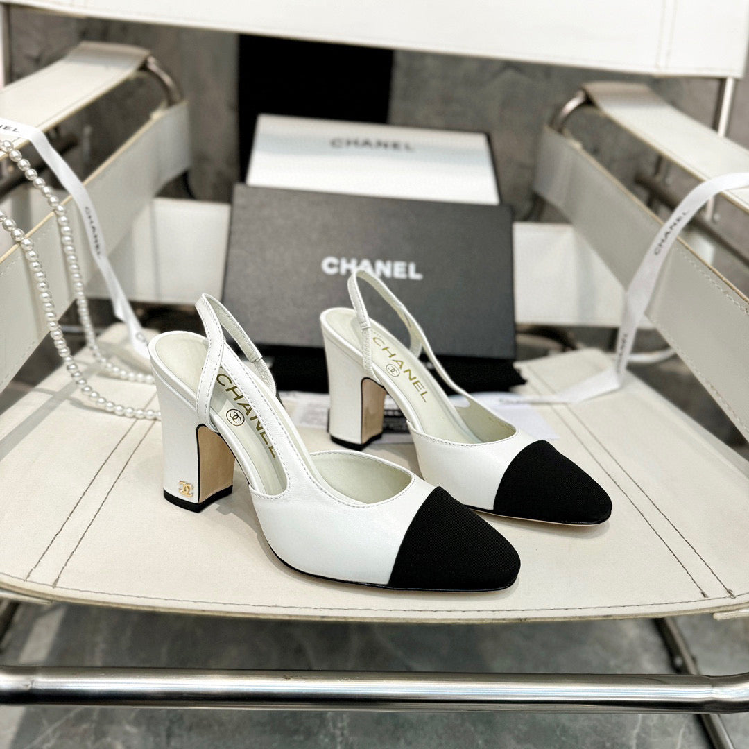 HIGH SLINGBACK IN BLACK FABRIC AND WHITE CALFSKIN