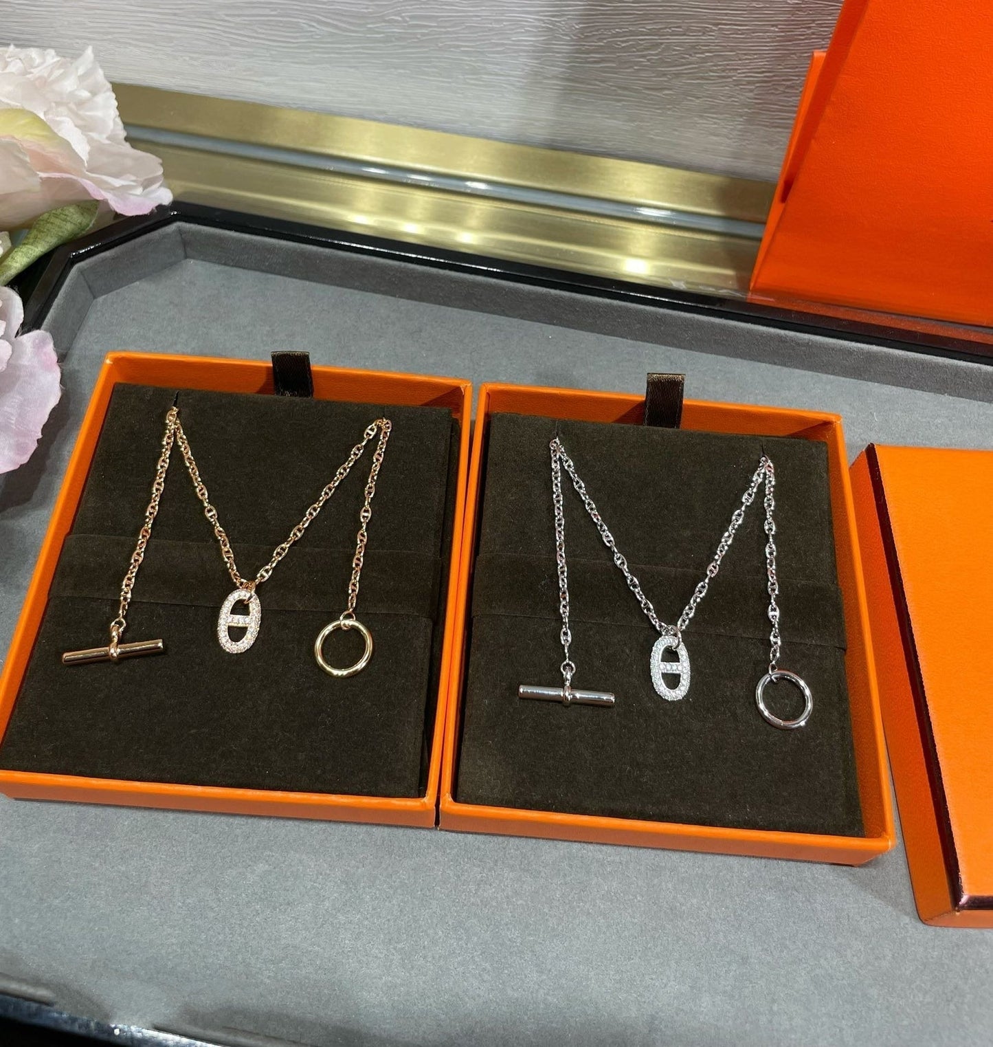 ADVANCED SEIKO HM DIAMOND PIG NOSE NECKLACE