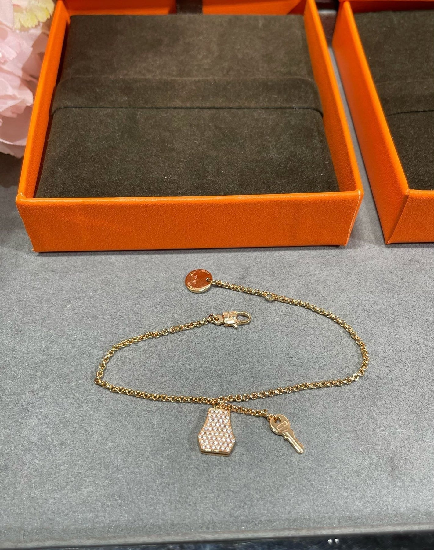 HM LOCK KEY BRACELET