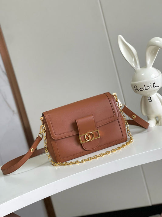 DAUPHINE SOFT MM 24 IN COGNAC CALFSKIN GOLD HARDWARE