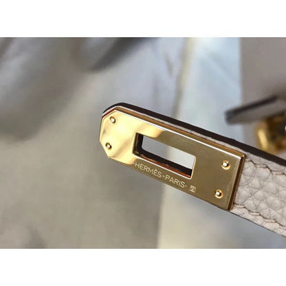 HERM Birkin 25cm Bag In Beige Clemence Leather GHW