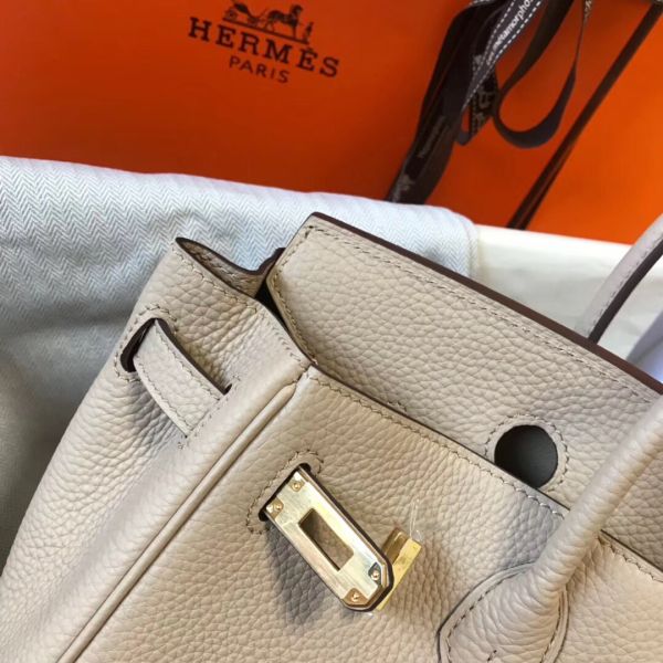 HERM Birkin 25cm Bag In Beige Clemence Leather GHW