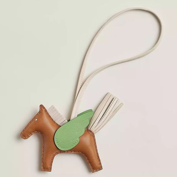 HERM Rodeo Pegase PM Bag Charm in Gold/Craie/Vert Criquet Lambskin