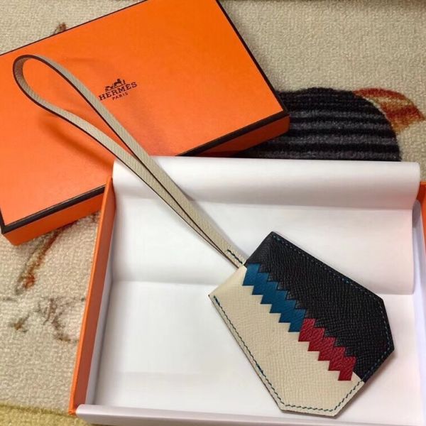 HERM Clochette Cles Grand Tressage Charm In White/Black