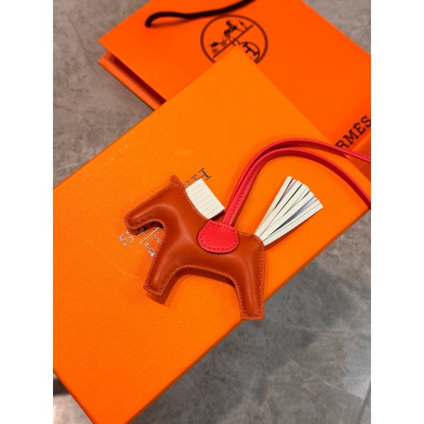 HERM Rodeo PM Bag Charm in Cornaline/Craie/Rose Lambskin