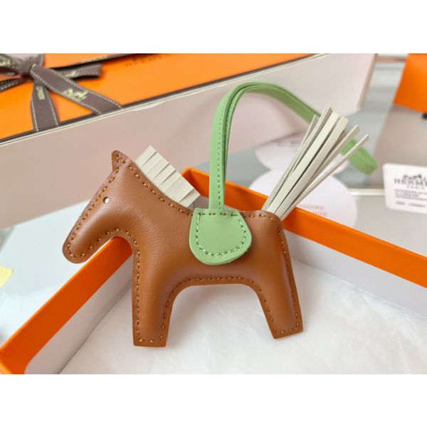 HERM Rodeo PM Bag Charm in Gold/Craie/Vert Crique Lambskin