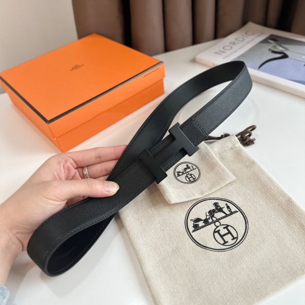 HERM Constance Reversible Belt 32MM in Epsom Leather with Black Buckle