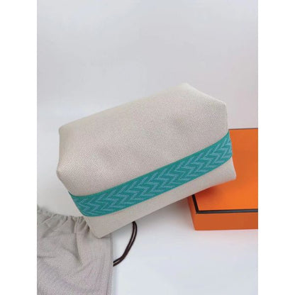 HERM Bride-a-Brac Large Case in Ecru Canvas with Green Zigzag Motifs