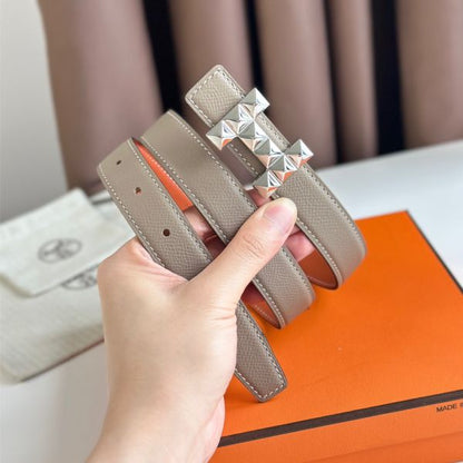 HERM H Medor Reversible Belt 24MM in Tourterelle Epsom Leather