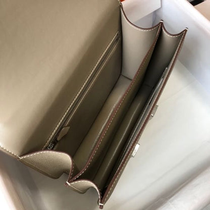 HERM Grey Constance MM 24cm Epsom Leather Bag