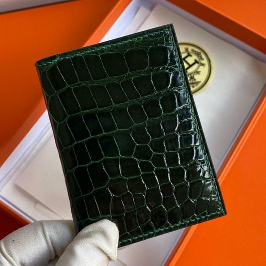 HERM MC¬≤ Euclide Card Holder in Vert Fonce Shiny Alligator Leather