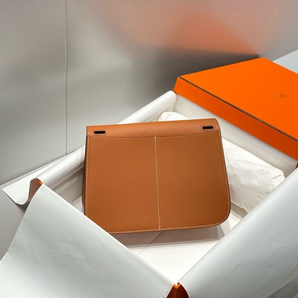 HERM Halzan 25 Bag in Gold Clemence Leather