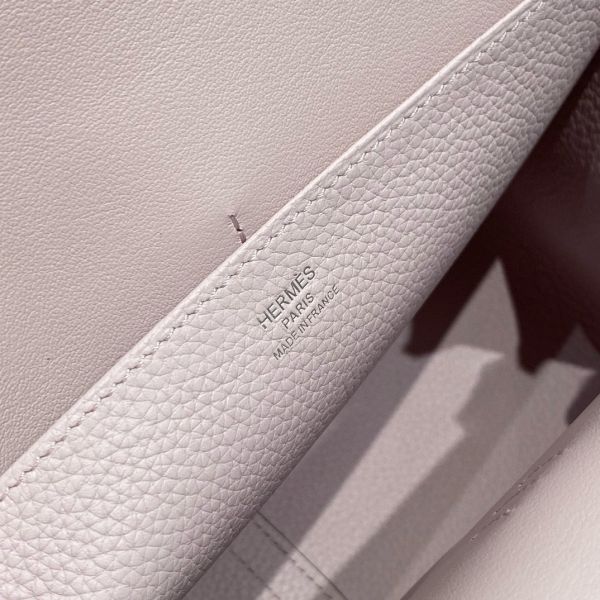 HERM Halzan 25 Bag in Mauve Pale Clemence Leather