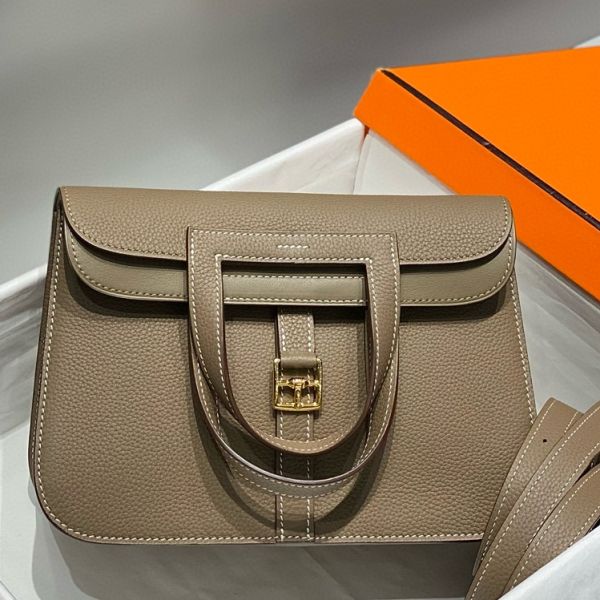 HERM Halzan 25 Bag in Taupe Clemence Leather