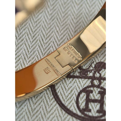 HERM Anemone Iris Enamel Clic H Bracelet