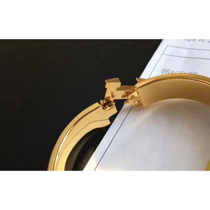 HERM Black Enamel Clic H PM Bracelet