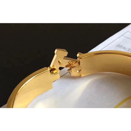 HERM White Enamel Clic H PM Bracelet