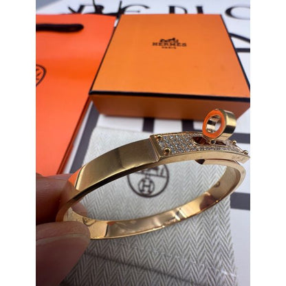 HERM Small Kelly Bracelet with Diamonds