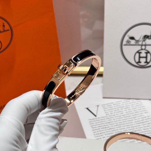 HERM Black Mini Clic Kelly Bracelet