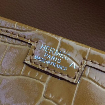 HERM Jige Elan 29 Clutch In Camarel Crocodile Leather