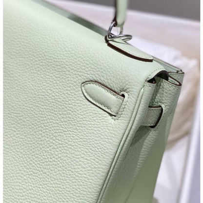 HERM Kelly 25cm Retourne Bag In Vert Fizz Clemence Leather